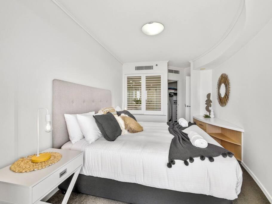 Sensational Ocean View 2 Bedroom Apartment Maroochydore Extérieur photo